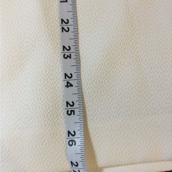 Emily woman’s White Suit Size 6. NWT - Picture 6 of 14